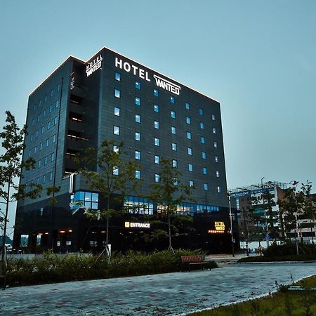 Hotel Wanted Incheon Exterior photo