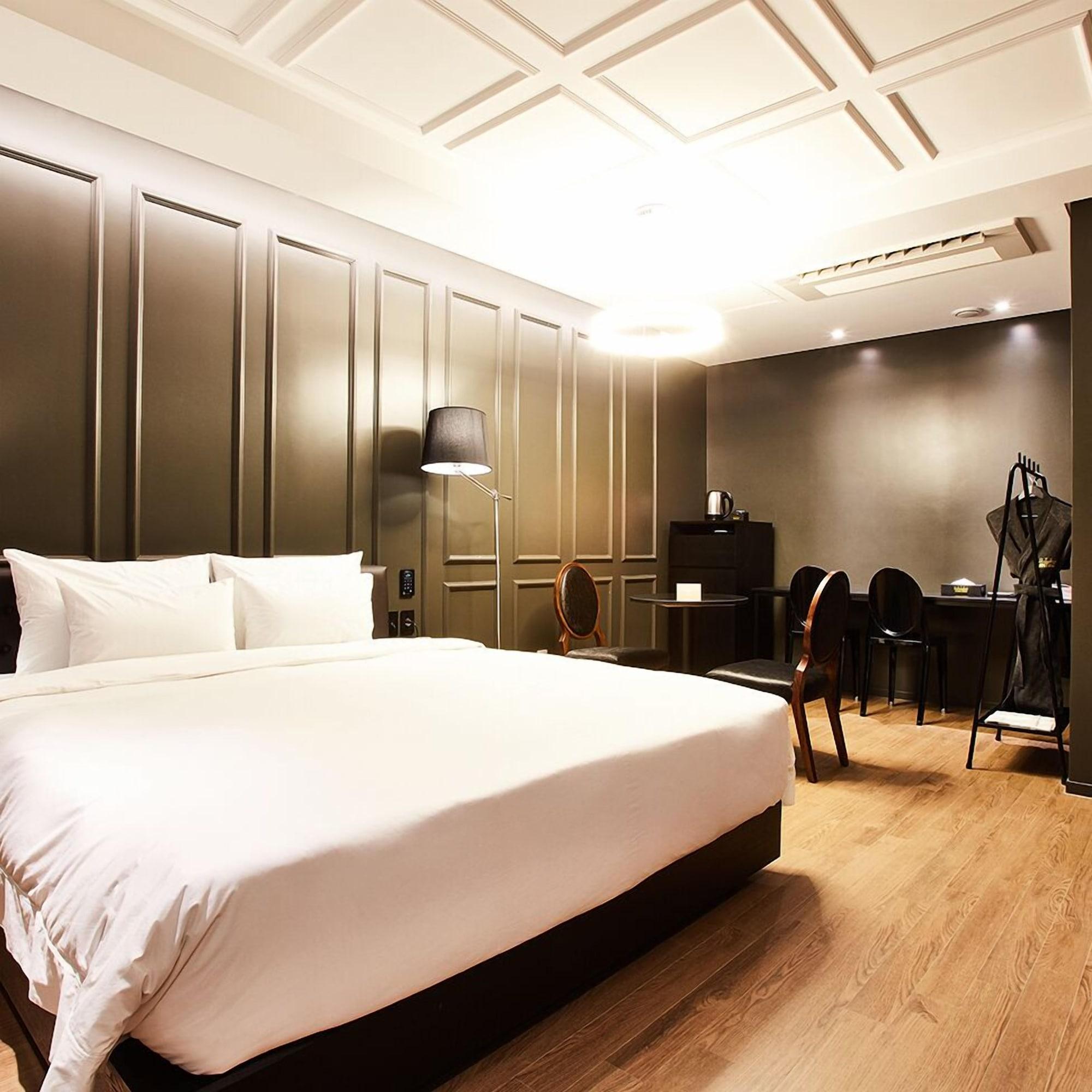 Hotel Wanted Incheon Exterior photo